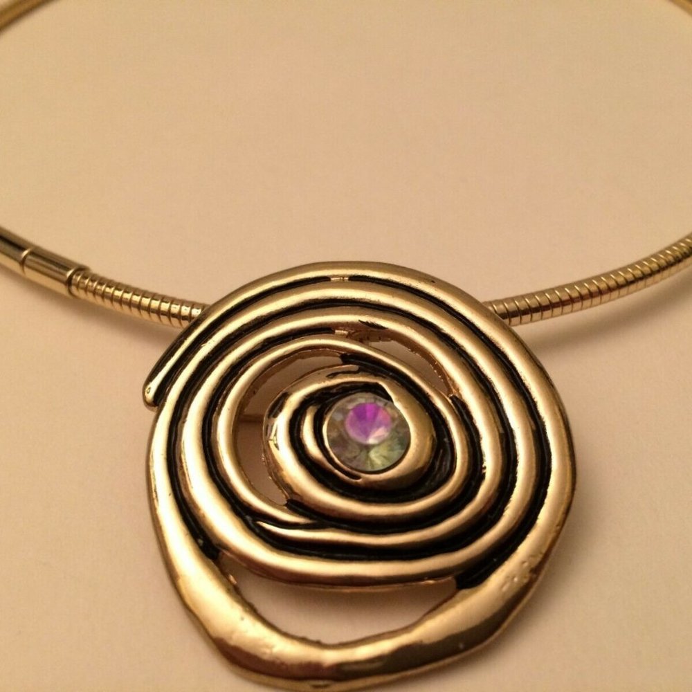 Spiral Necklace Choker Pendant AB Rhinestone A3.6